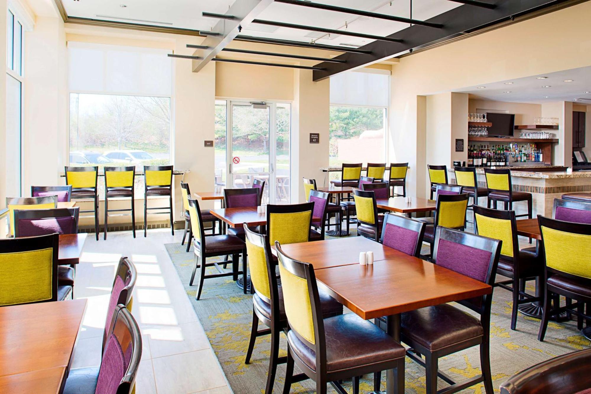 Hilton Garden Inn Hartford North-Bradley International Airport Windsor Exterior foto