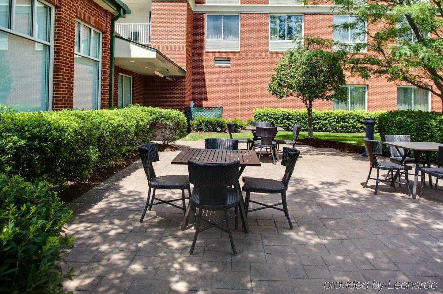Hilton Garden Inn Hartford North-Bradley International Airport Windsor Exterior foto
